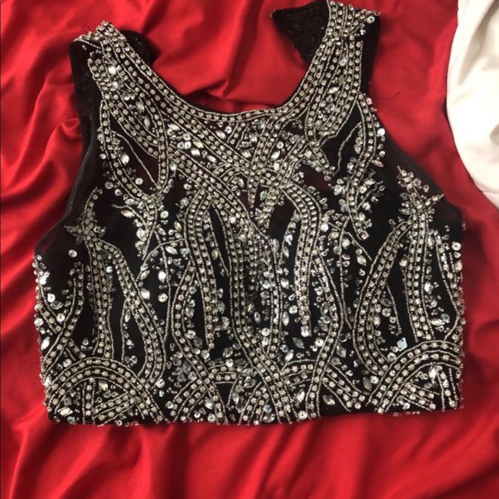 Prom dress - Picture 3 of 3